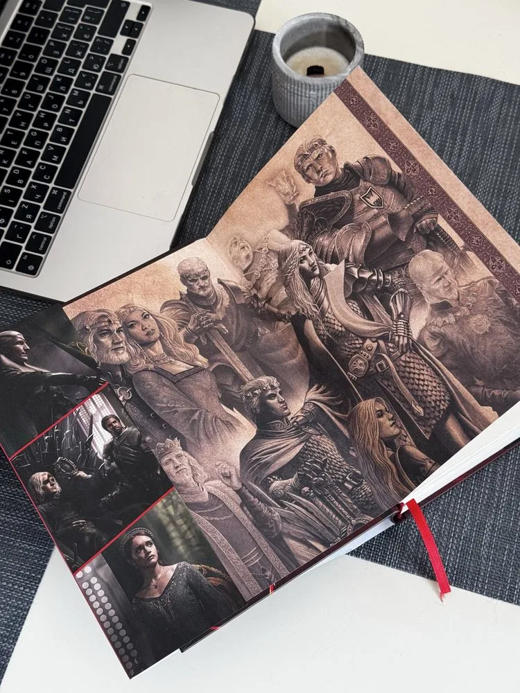 Фото 2 книги «Вогонь і кров Джорджа Р. Р. Мартіна — Історія дому Таргарієнів», Тернопіль (2 з 8)