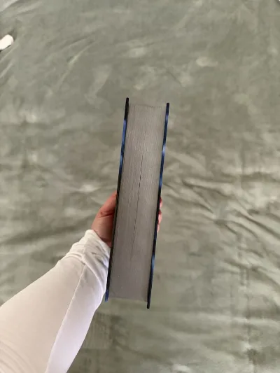 Фото 3 книги «Ті, що лишають сліди», Київ (3 з 5)